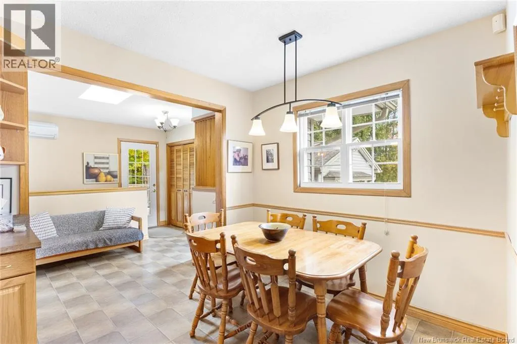 15 Lilac Crescent