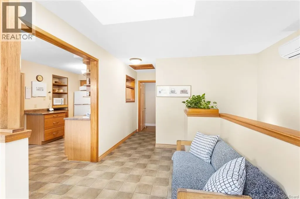 15 Lilac Crescent