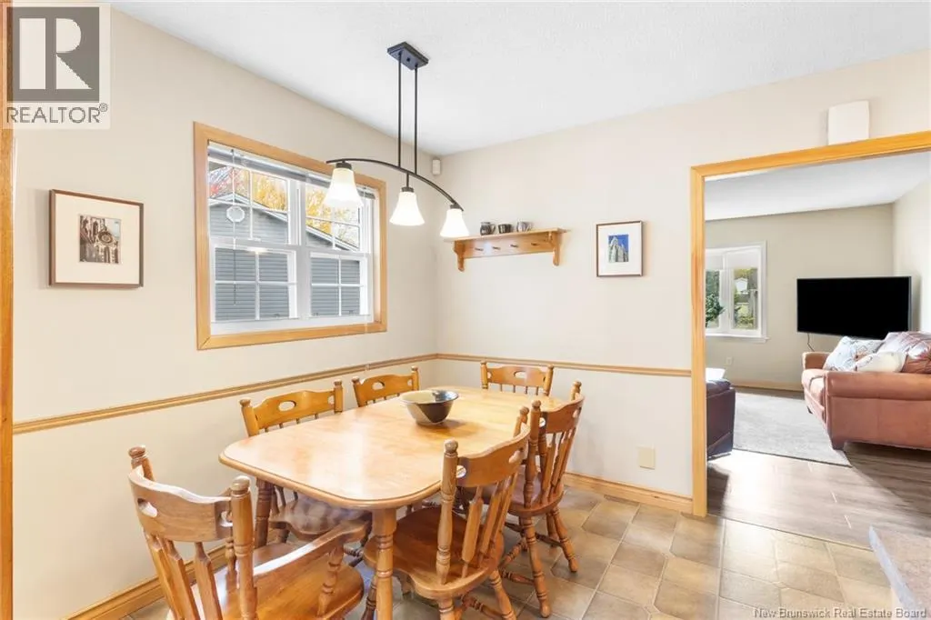 15 Lilac Crescent