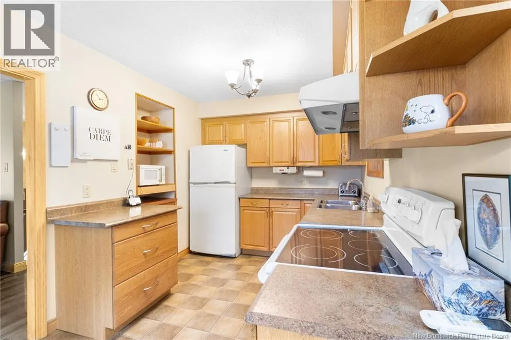 15 Lilac Crescent