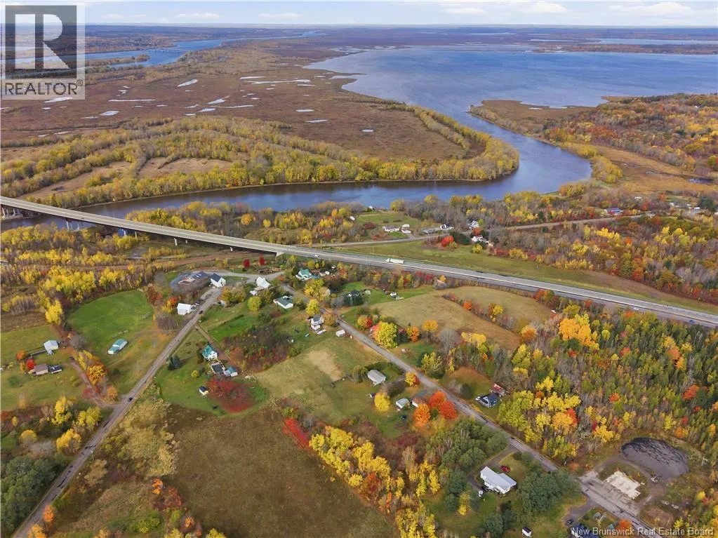 34 Route 695