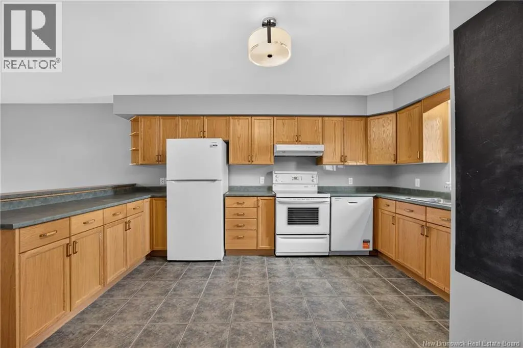 516 Riverside Drive Unit# 9
