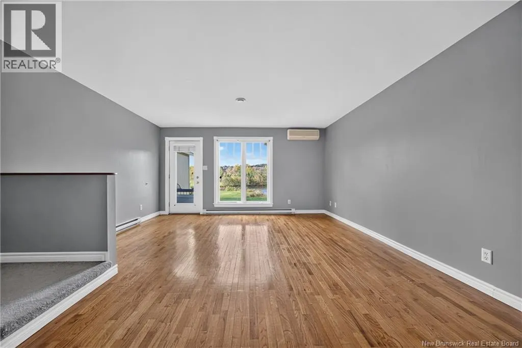 516 Riverside Drive Unit# 9