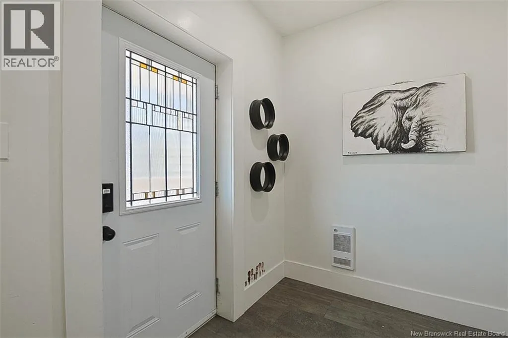 357 Dufferin Row