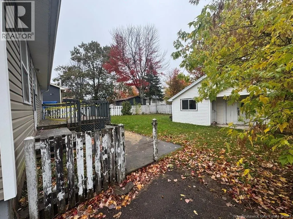 61 McKenzie Avenue