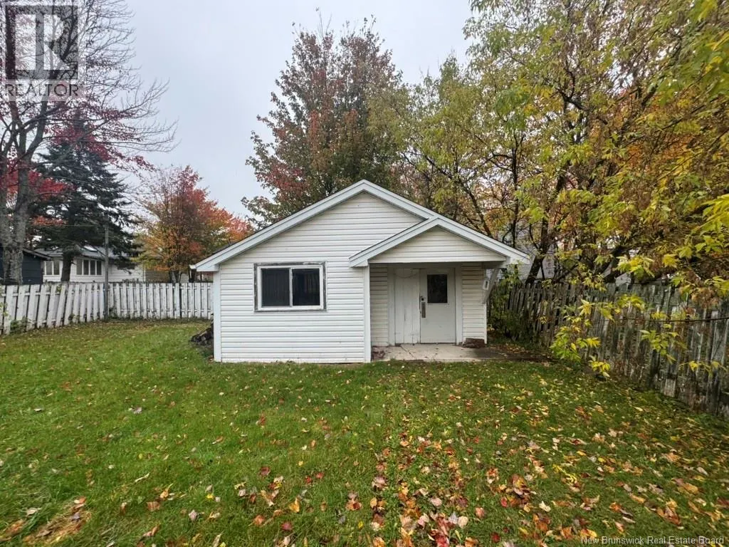 61 McKenzie Avenue