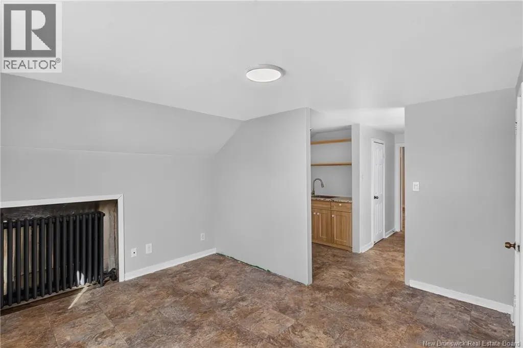 28 Dufferin Street