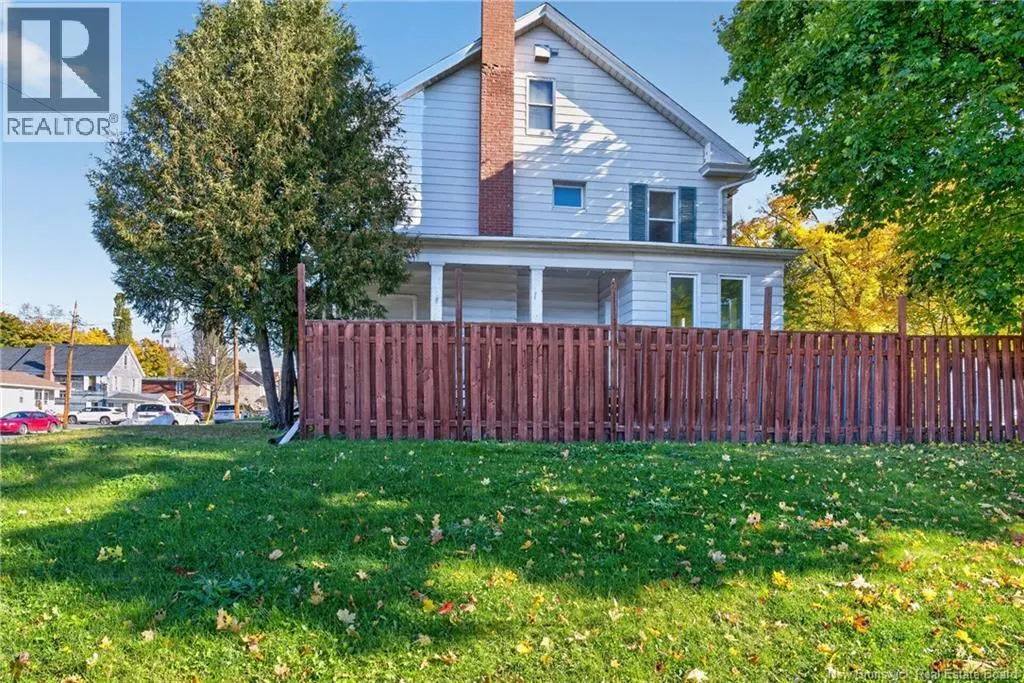 28 Dufferin Street