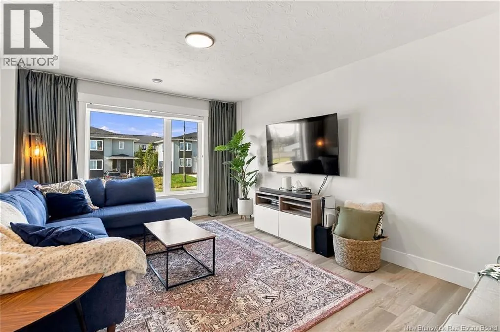 256 Falcon Drive