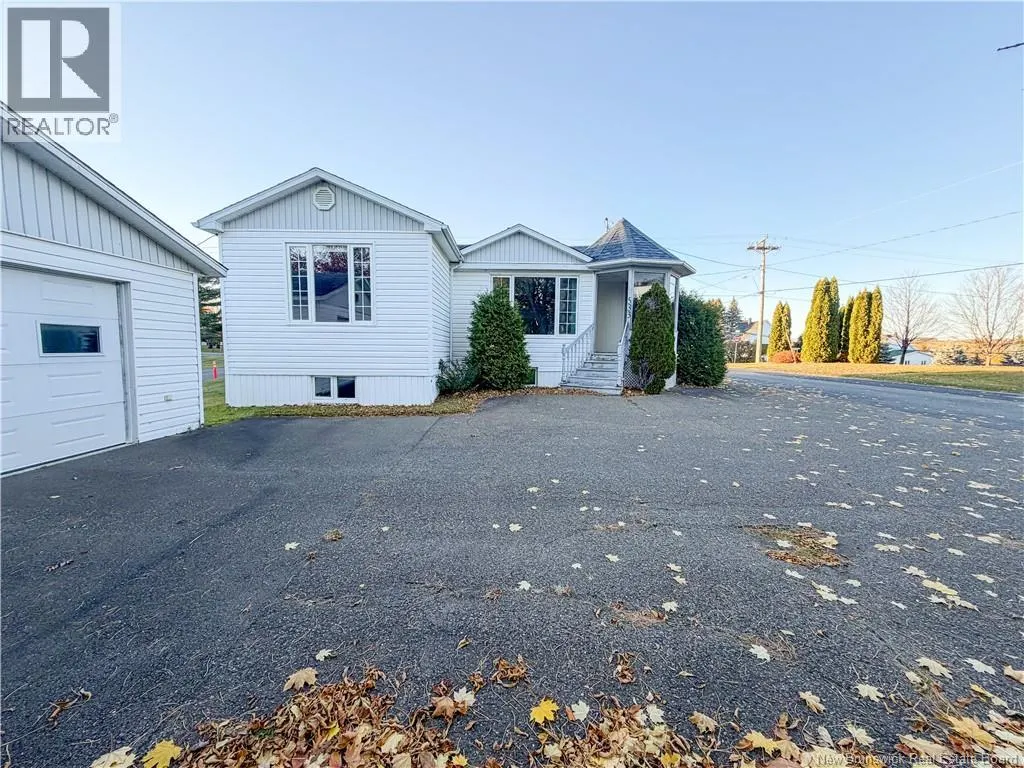 533 Broadway Boulevard West