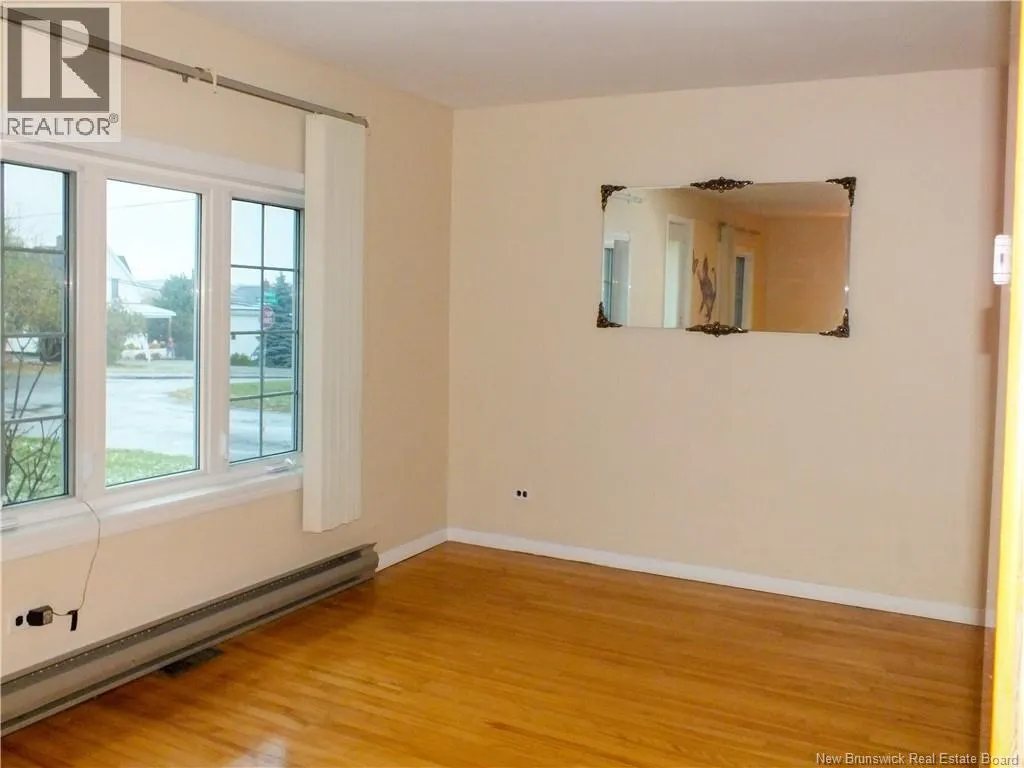 533 Broadway Boulevard West