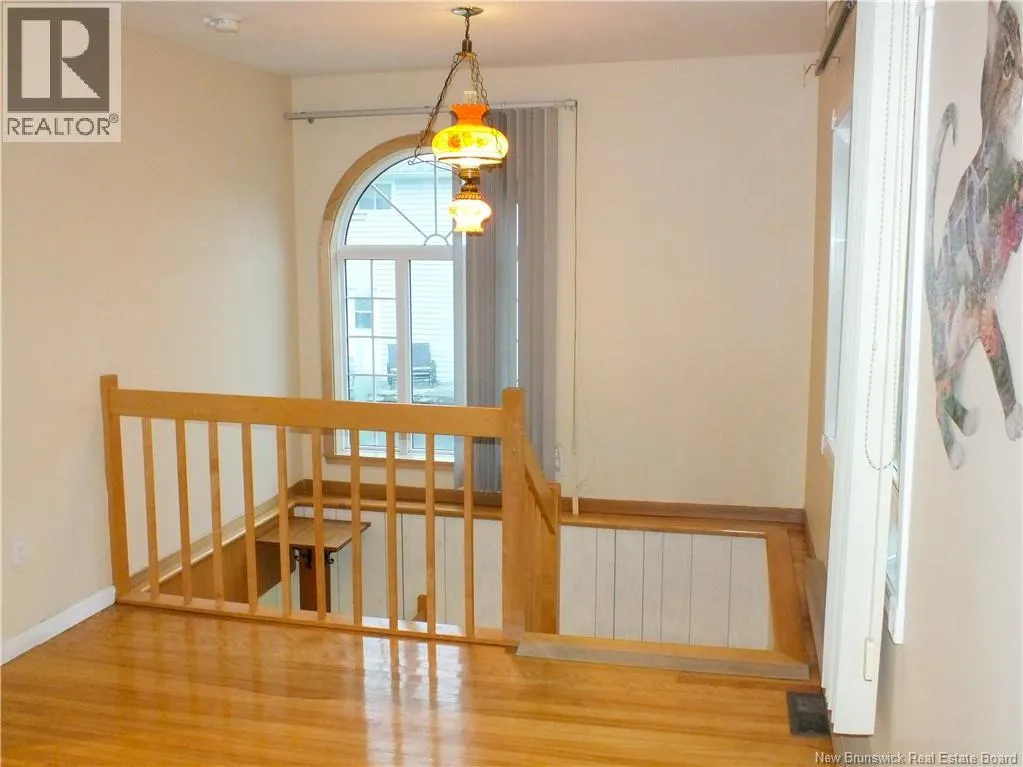 533 Broadway Boulevard West