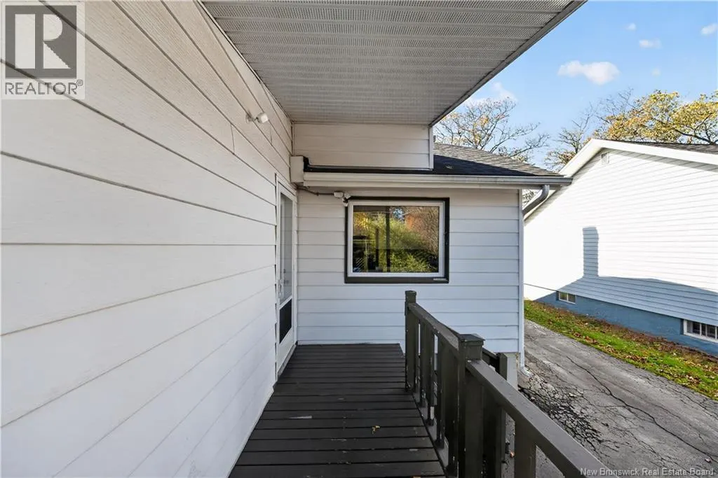 37 Winter Avenue