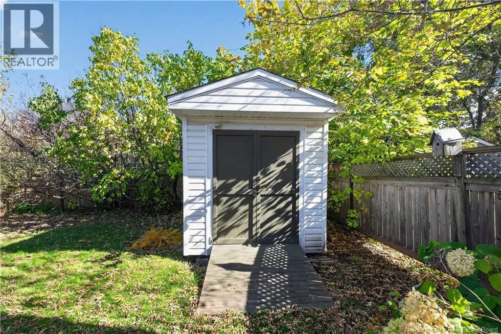 37 Winter Avenue