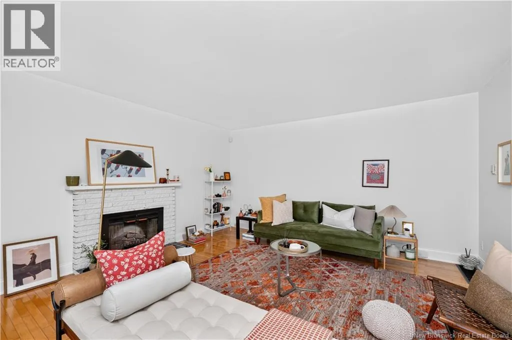 37 Winter Avenue
