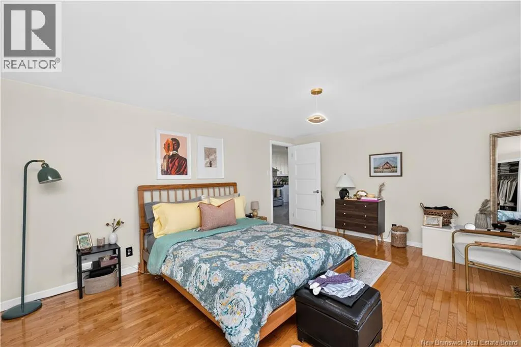 37 Winter Avenue