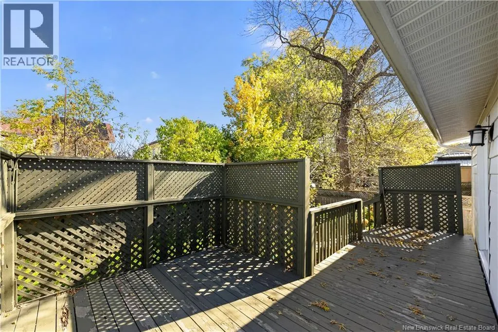 37 Winter Avenue