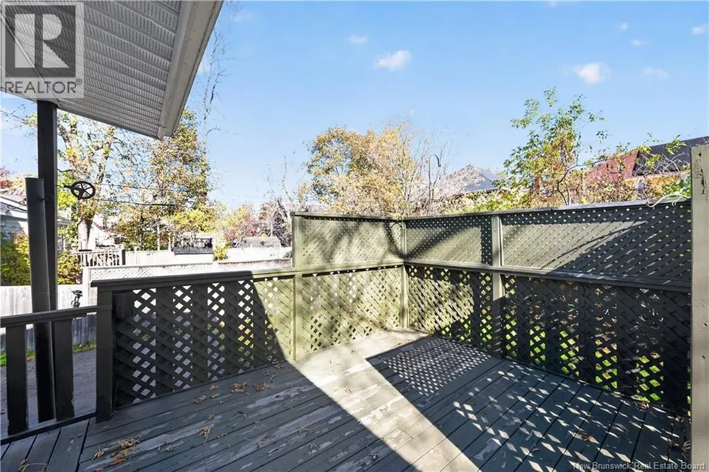 37 Winter Avenue