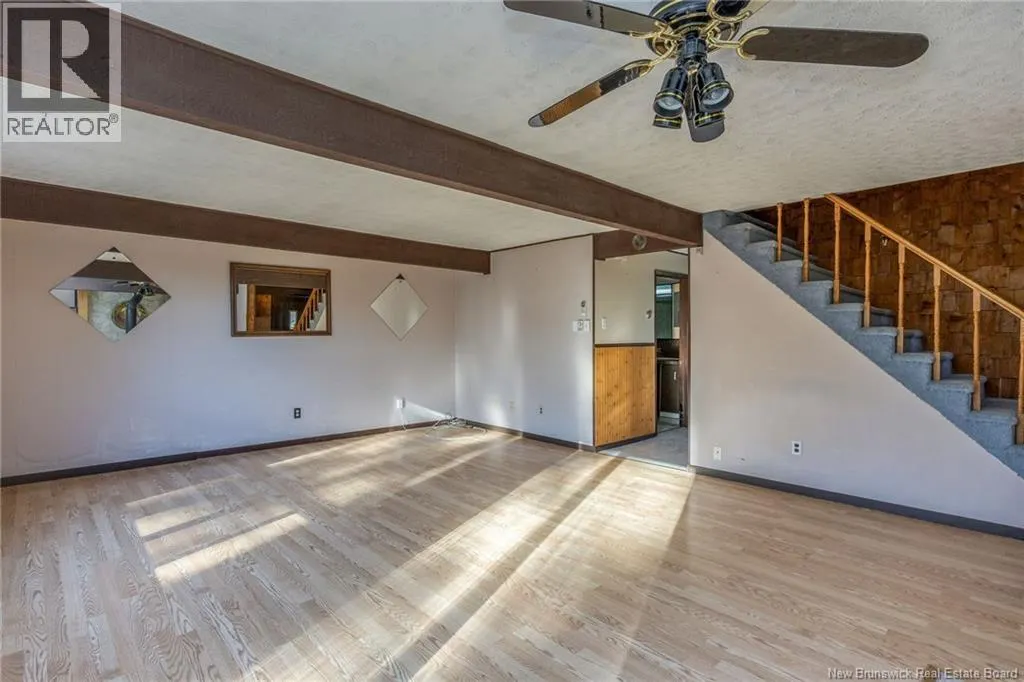 3256 Mountain Road