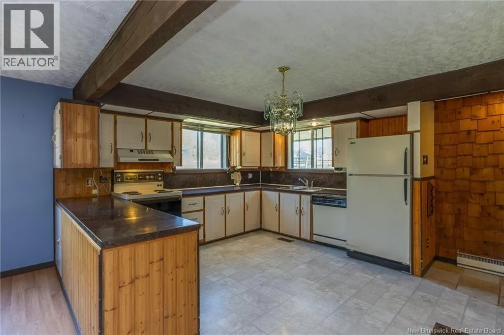 3256 Mountain Road