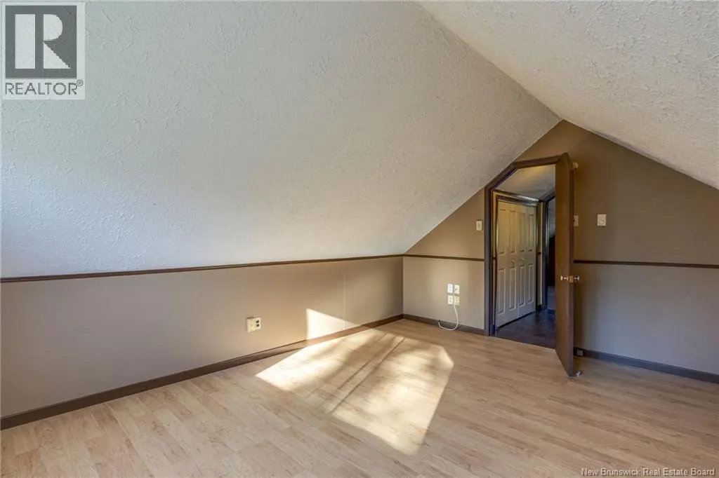3256 Mountain Road