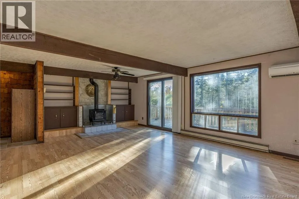 3256 Mountain Road