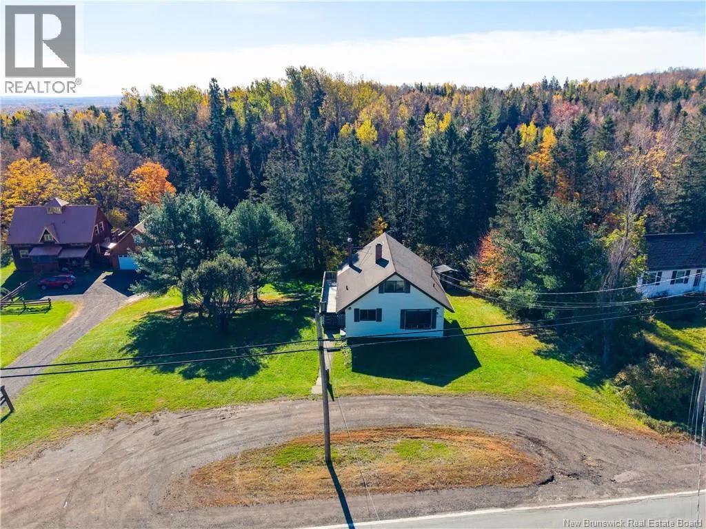 3256 Mountain Road