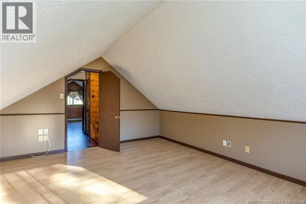 3256 Mountain Road