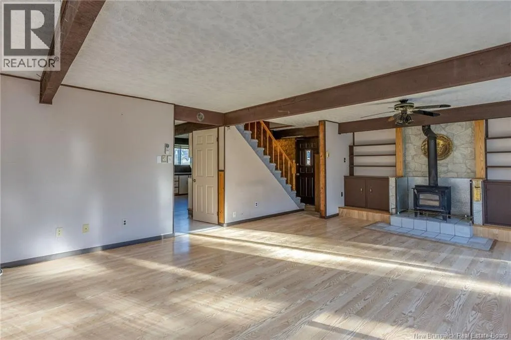 3256 Mountain Road