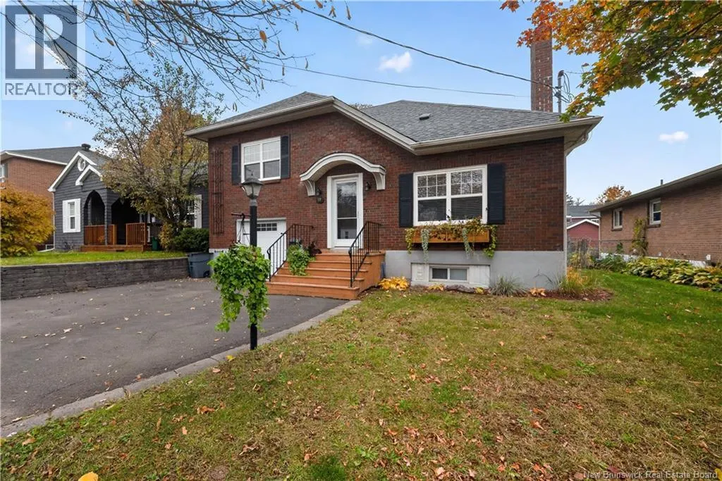 17 Grandview Drive