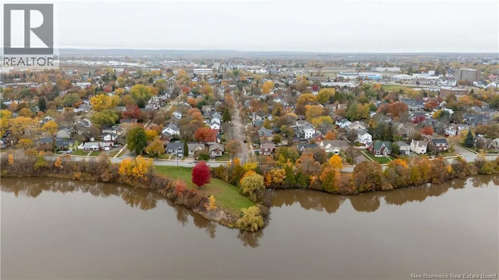17 Grandview Drive