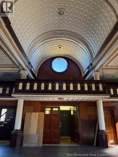 48 King Street