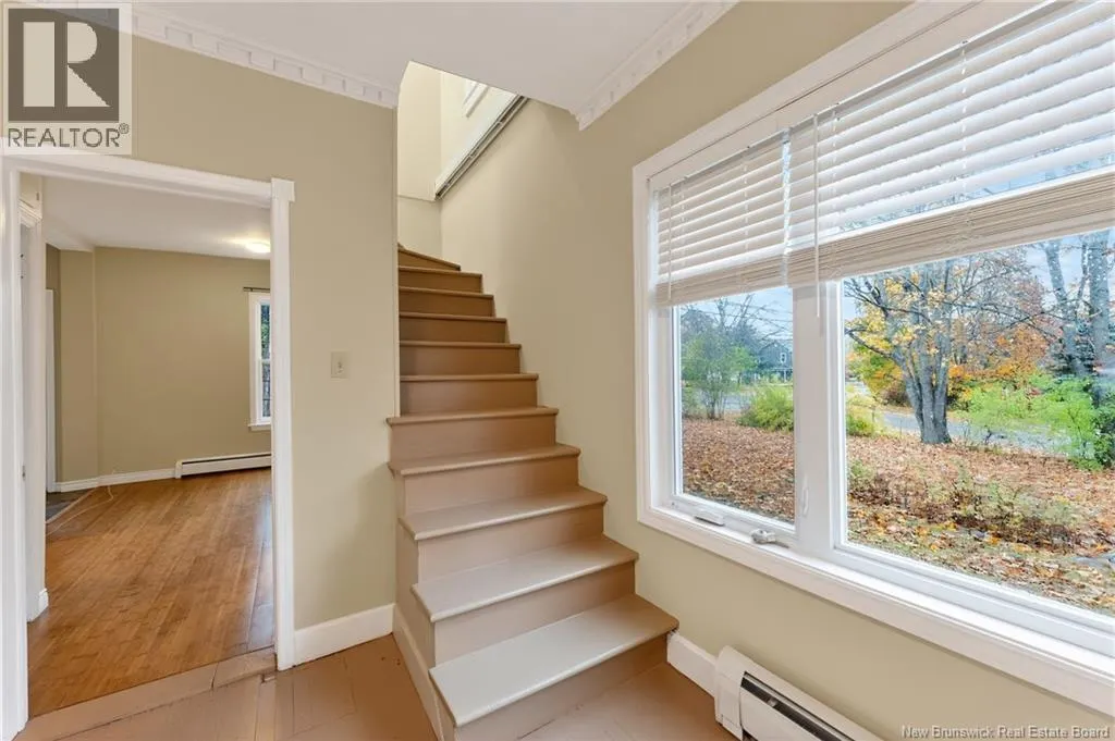 36 Queensway Way