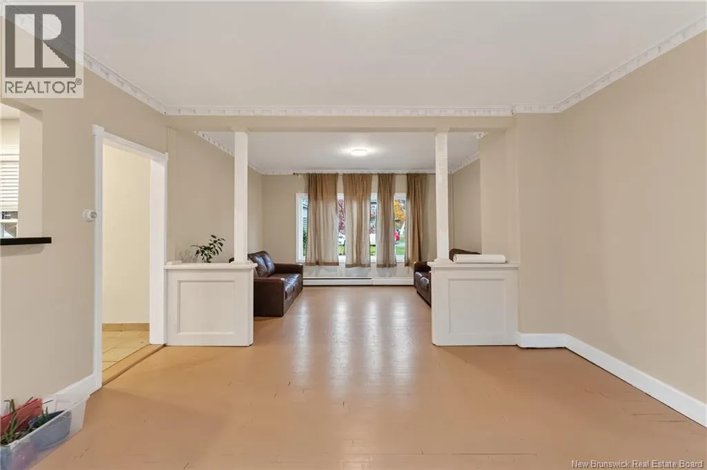 36 Queensway Way