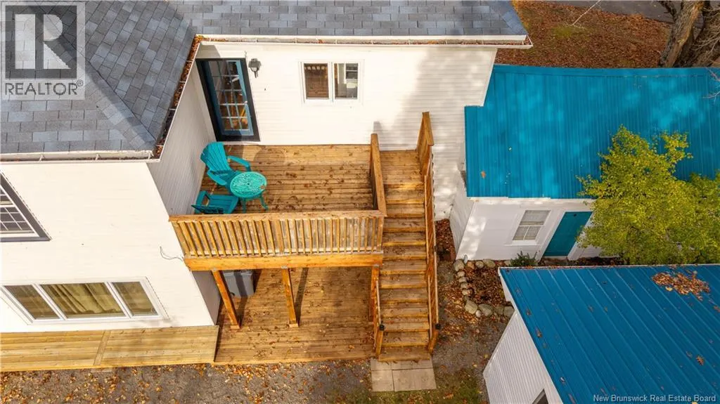 36 Queensway Way