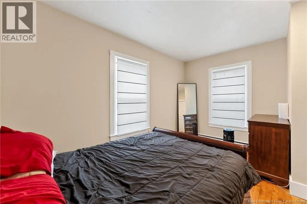 36 Queensway Way