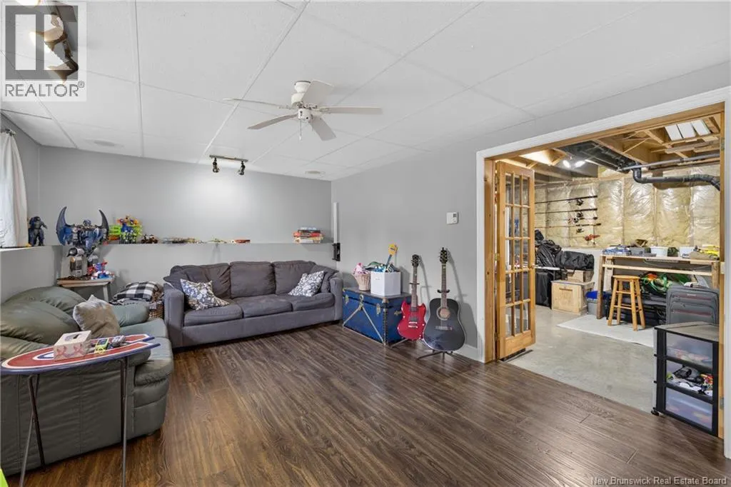 360 Petrie Avenue