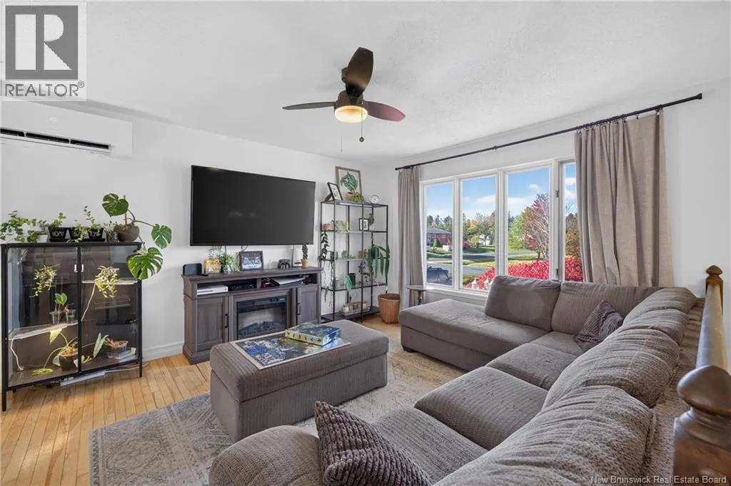 360 Petrie Avenue