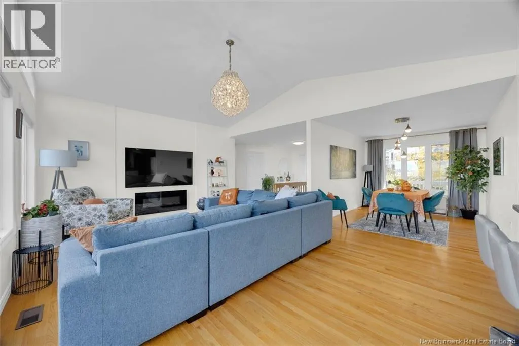 38 Edgemount Drive