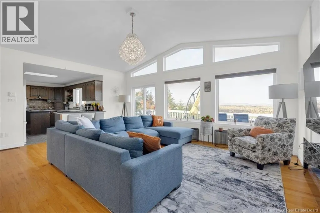 38 Edgemount Drive