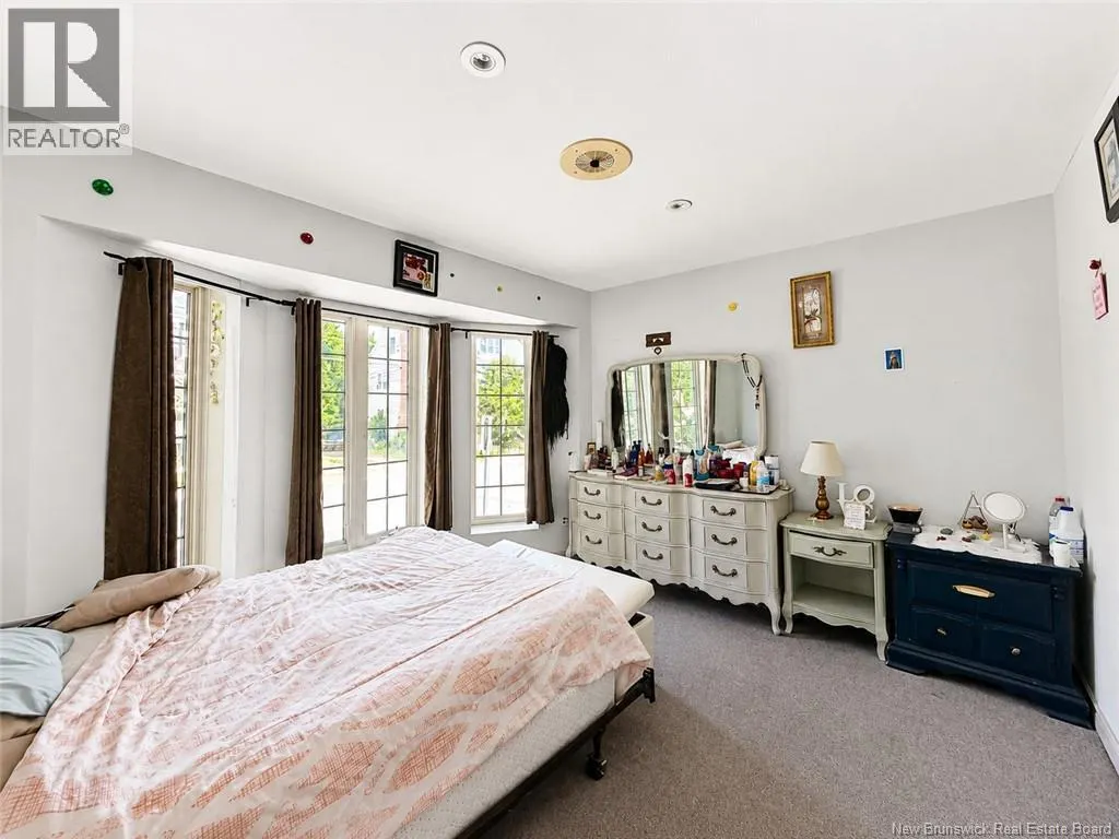 102 St George