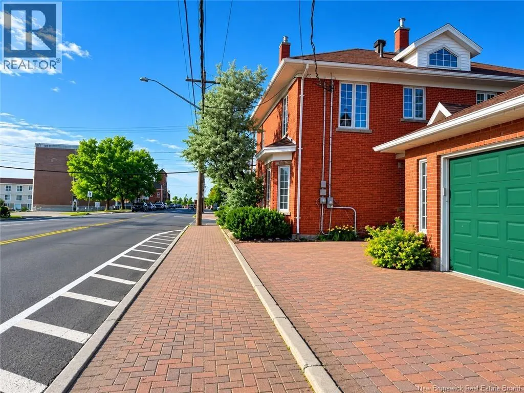 102 St George