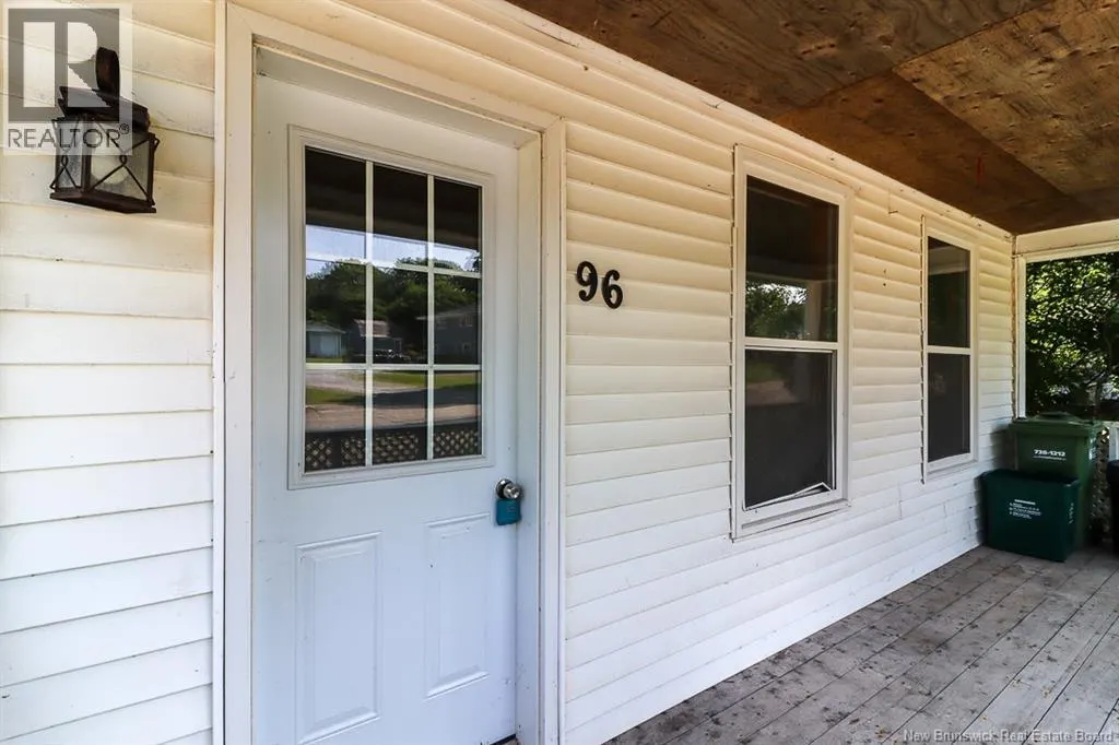 96 Main Street