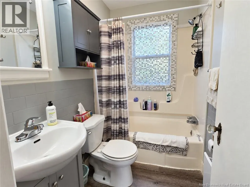 473 Elmwood Drive