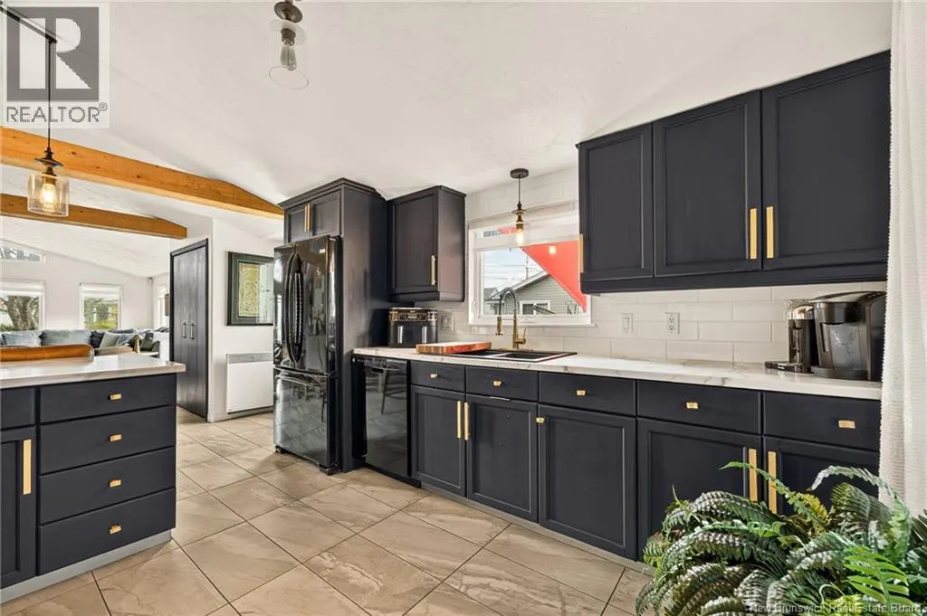 29 Baybreeze Lane