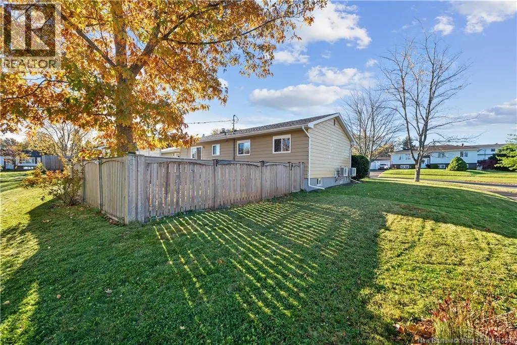 55 Monte Carlo Crescent