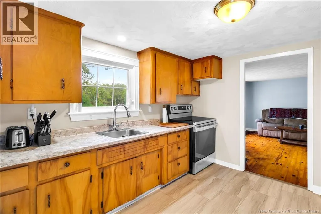 206 Claudie Road