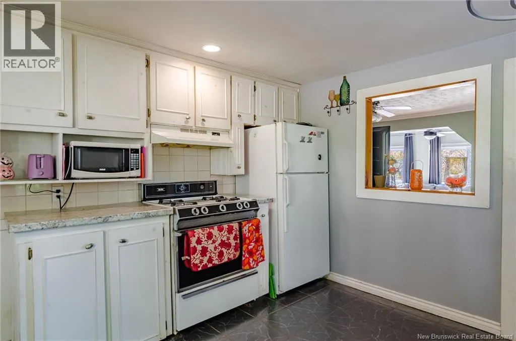137 Lawrence Long Road