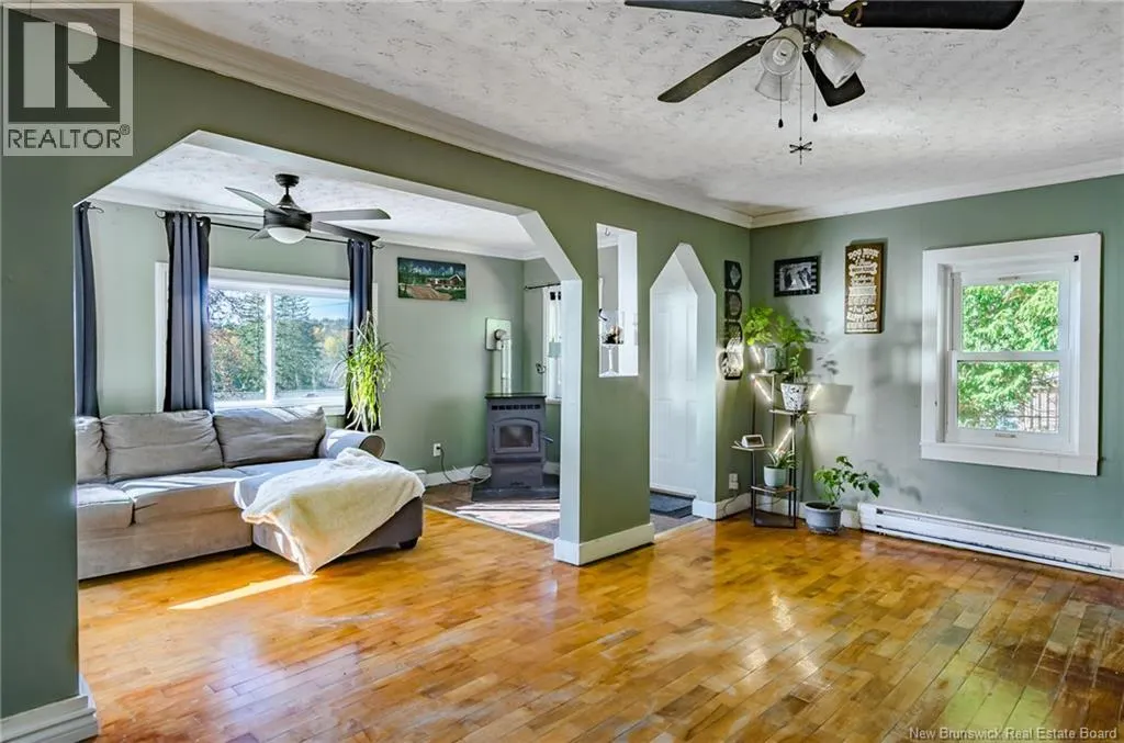 137 Lawrence Long Road