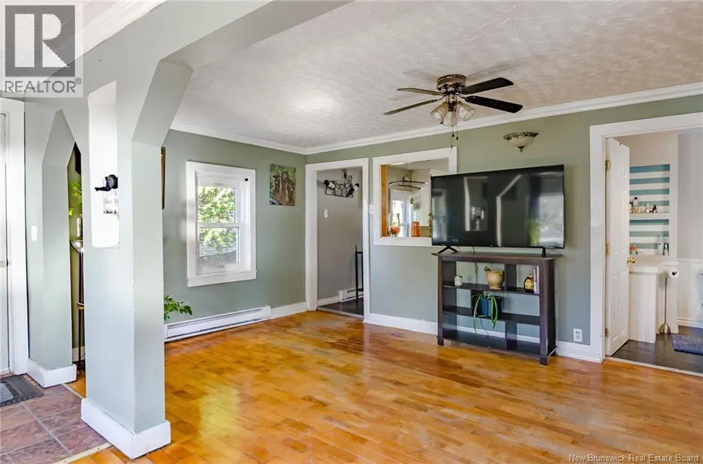 137 Lawrence Long Road